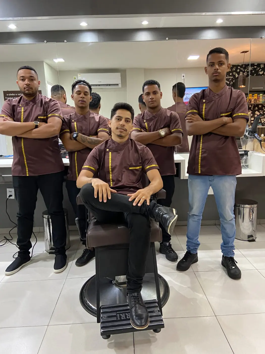 Equipe da Unidade São Roque da Barbearia Cardim